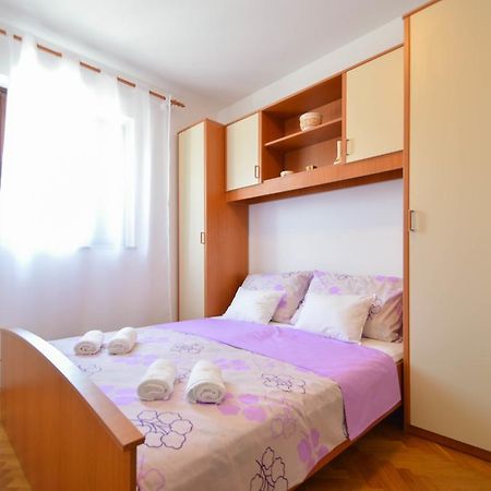 Apartment Natasa Нови Винодолски Стая снимка