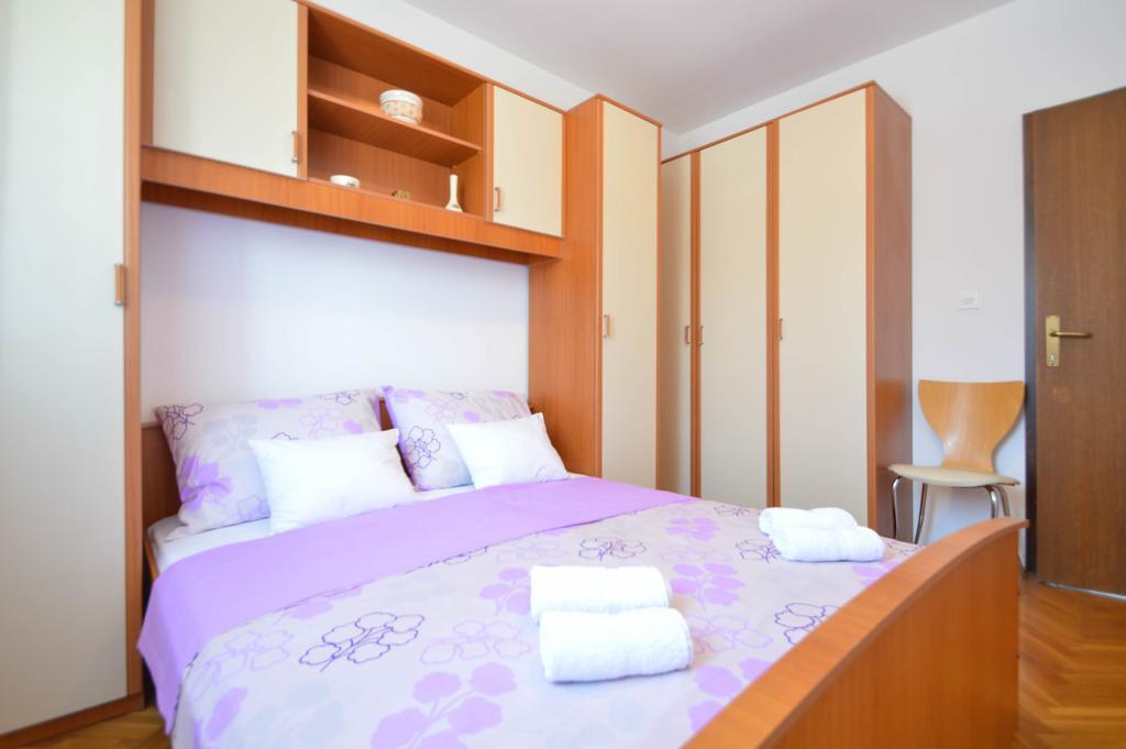 Apartment Natasa Нови Винодолски Стая снимка